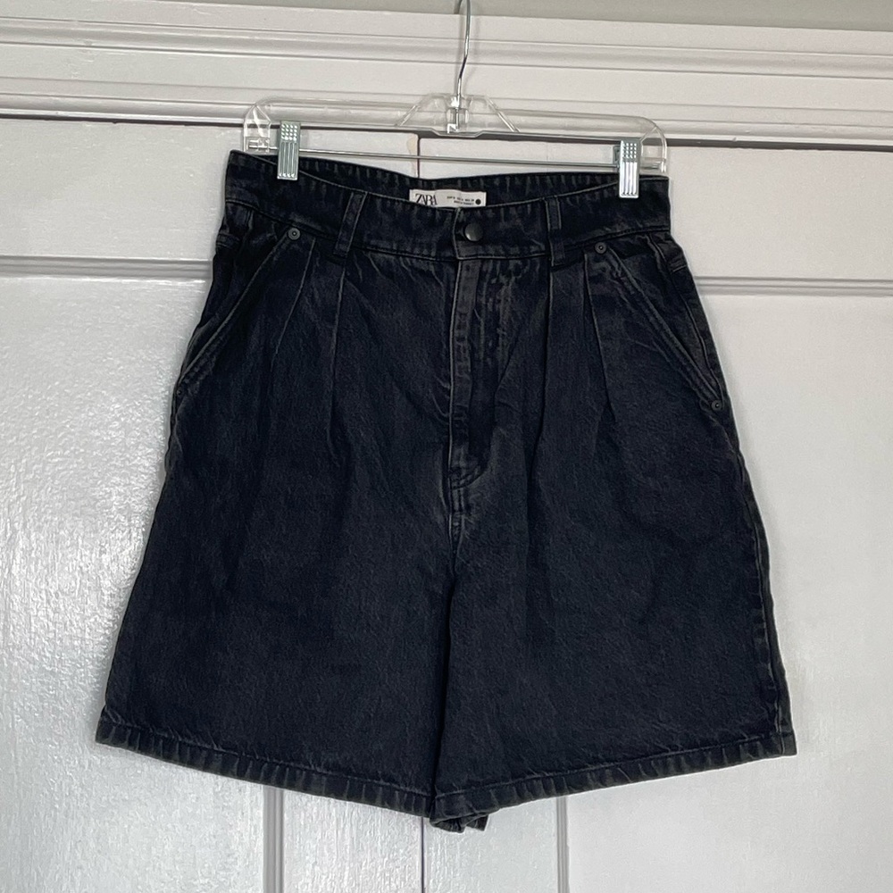 Zara Pleated Charcoal Black Denim Shorts, sz: M